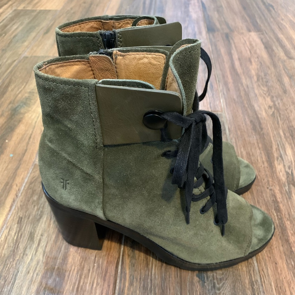 Frye Women’s Danica Lug Lace Up Zip Green Suede Peep Toe Boots Size 10 M - Picture 3 of 15